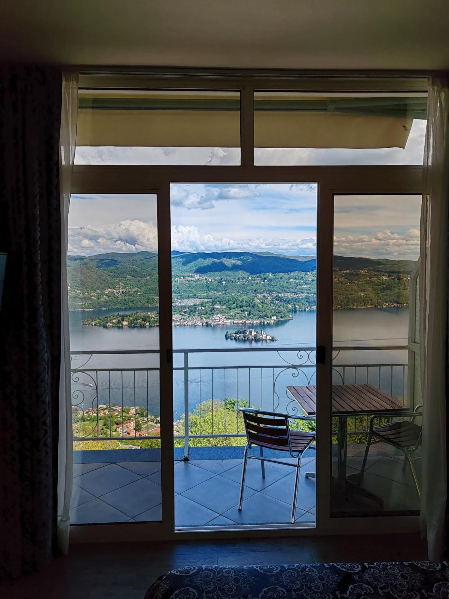Hotel Panoramico Lago D'Orta (Adults Only) Madonna Del Sasso Exteriér fotografie