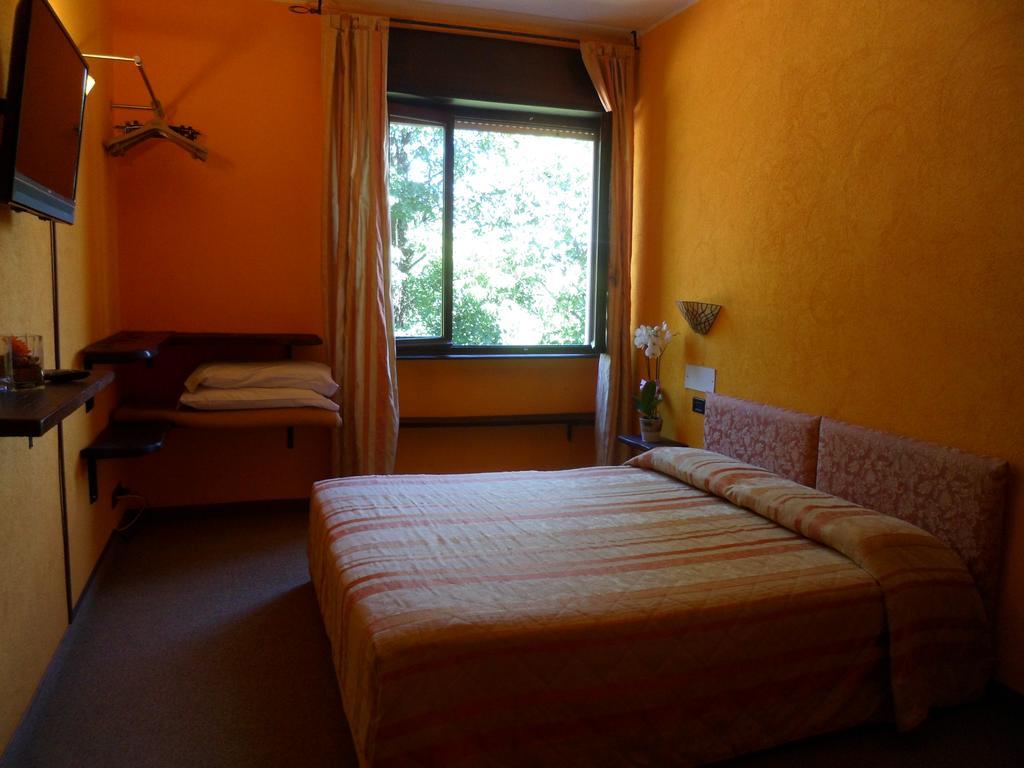 Hotel Panoramico Lago D'Orta (Adults Only) Madonna Del Sasso Exteriér fotografie