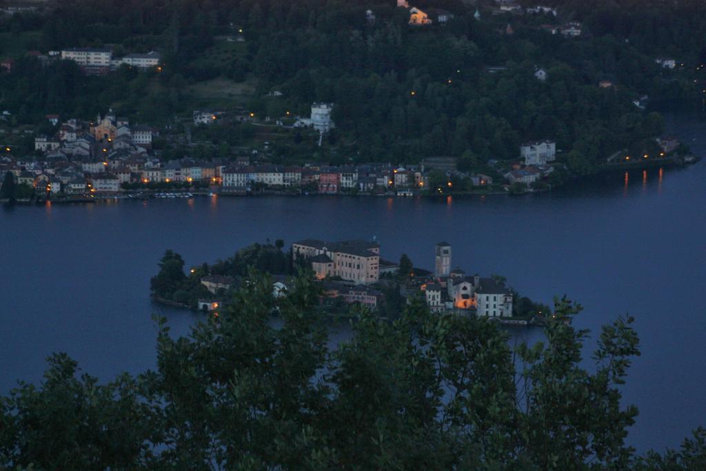 Hotel Panoramico Lago D'Orta (Adults Only) Madonna Del Sasso Exteriér fotografie